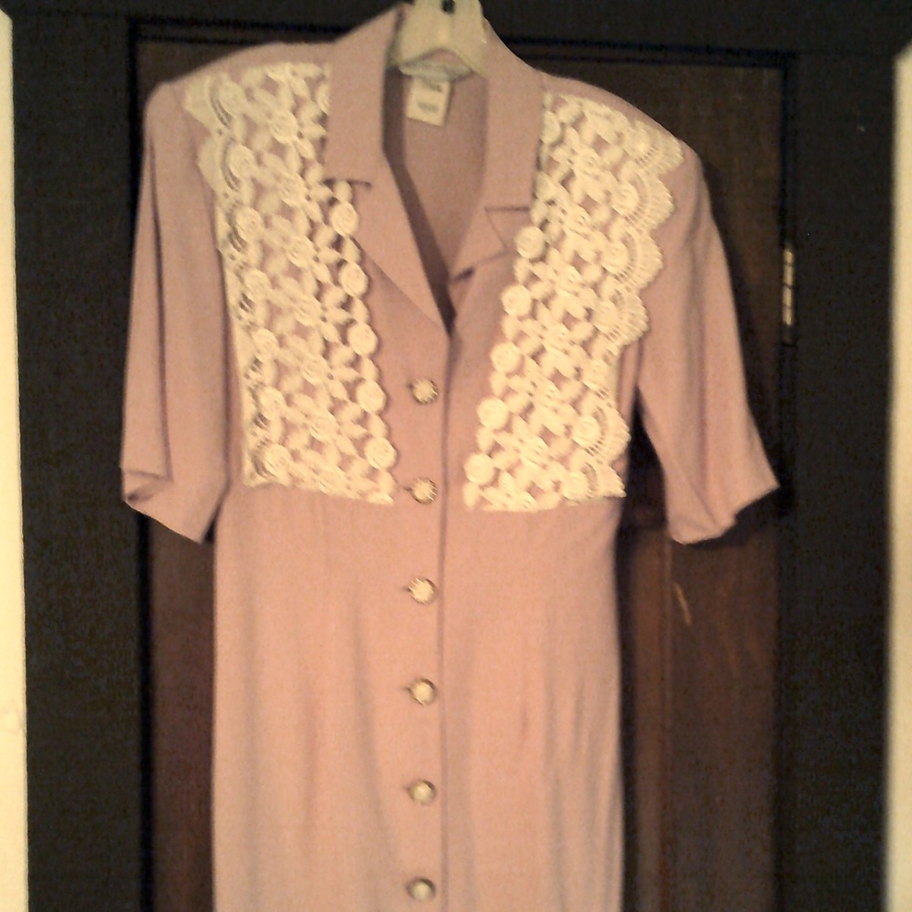 Vintage style dress with lace overlay